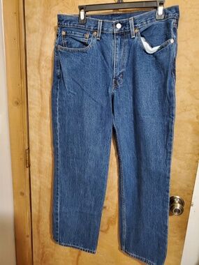 #714 Mens Levi jeans